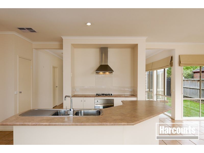 14 Beauford Avenue, Narre Warren South VIC 3805