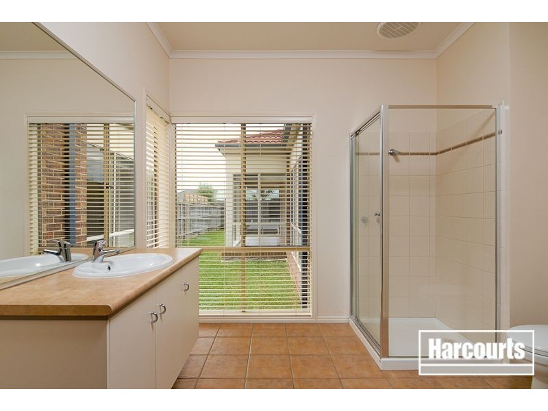 14 Beauford Avenue, Narre Warren South VIC 3805