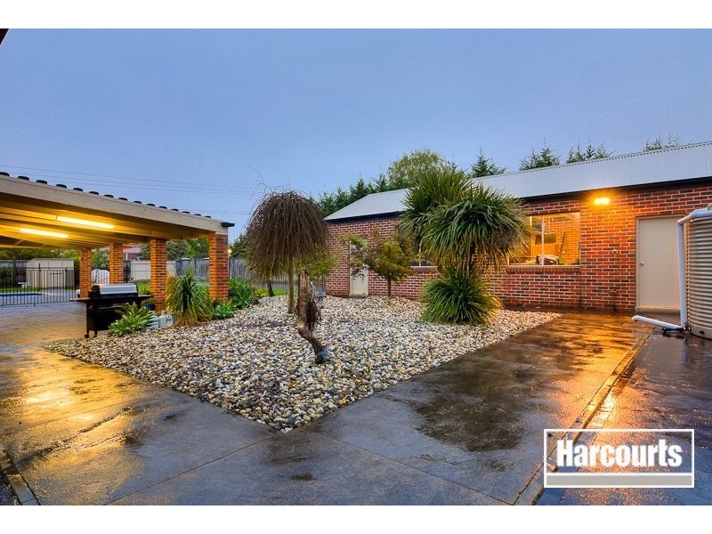 1 Arnott Place, Narre Warren North VIC 3804