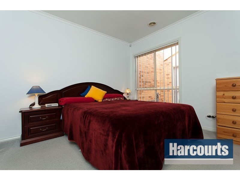 4 Bungalow Lane, Narre Warren South VIC 3805