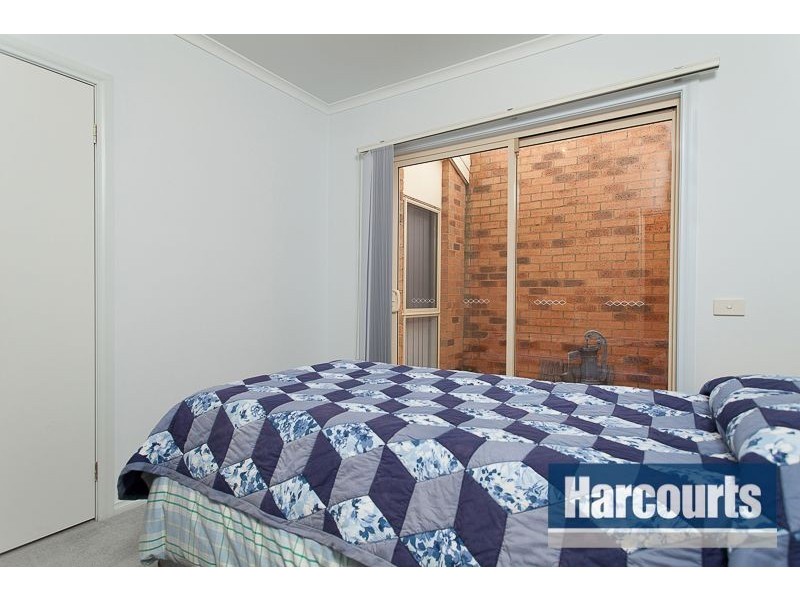 4 Bungalow Lane, Narre Warren South VIC 3805