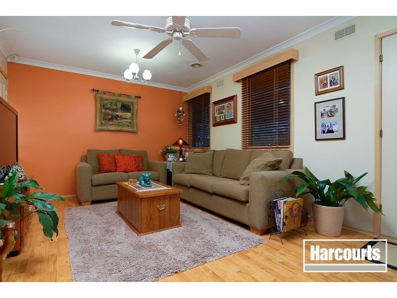 5 Pinelands Court, Narre Warren VIC 3805