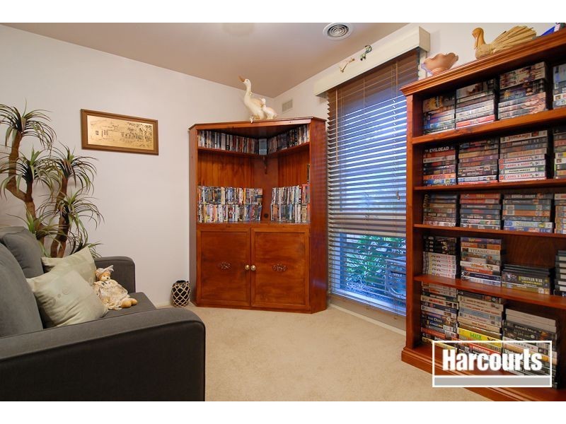 5 Pinelands Court, Narre Warren VIC 3805