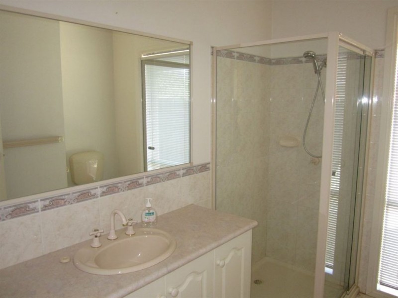 126 The Promenade, Narre Warren South VIC 3805