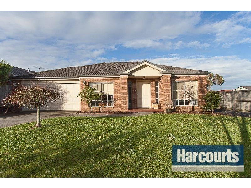 8 Ashmore Avenue, Narre Warren South VIC 3805