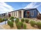33 Ogle way, Cranbourne North VIC 3977