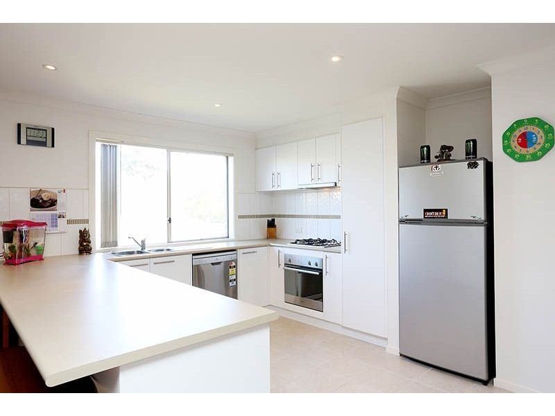 33 Ogle way, Cranbourne North VIC 3977