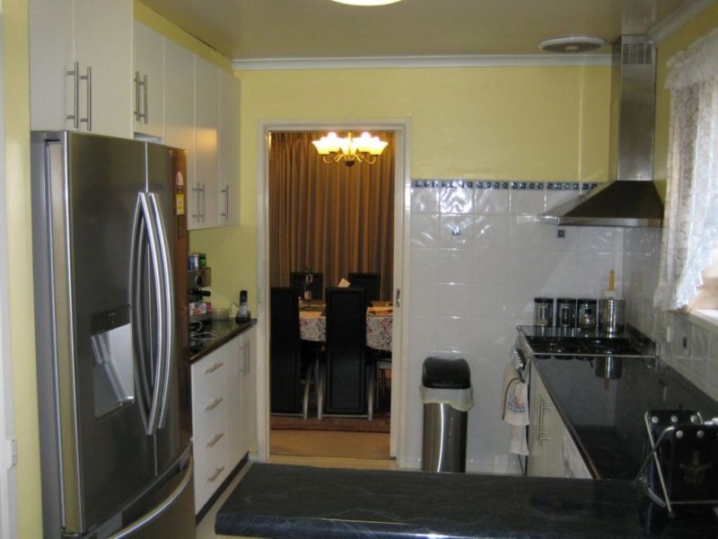 5 Chateau Avenue, Narre Warren VIC 3805