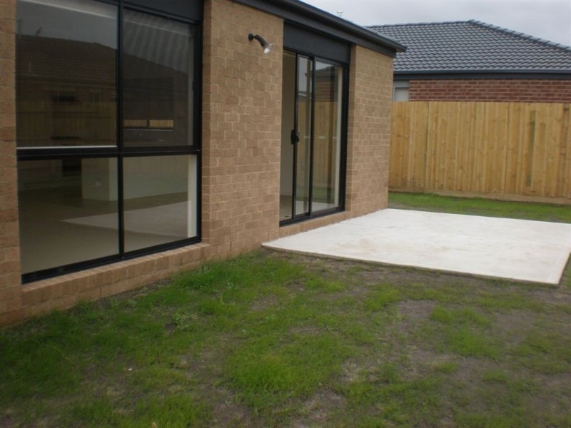 7 Sam Street, Carrum Downs VIC 3201