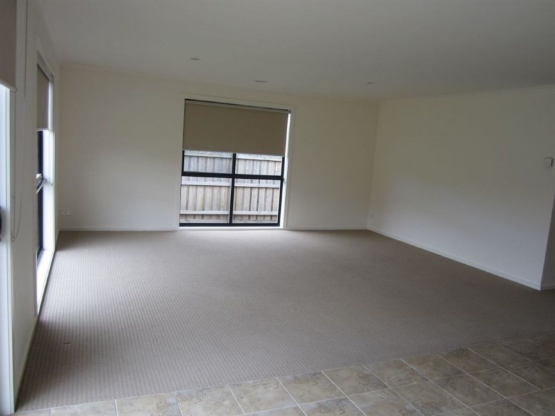 7 Sam Street, Carrum Downs VIC 3201