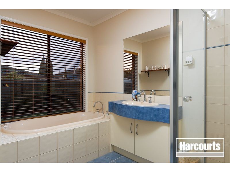 3 Jude Place, Narre Warren South VIC 3805