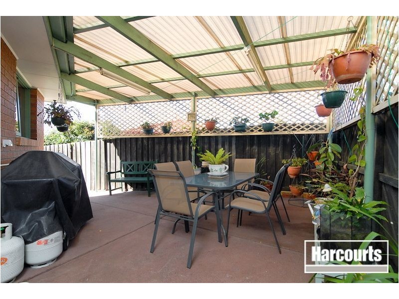 24 Weeden Crescent, Hallam VIC 3803