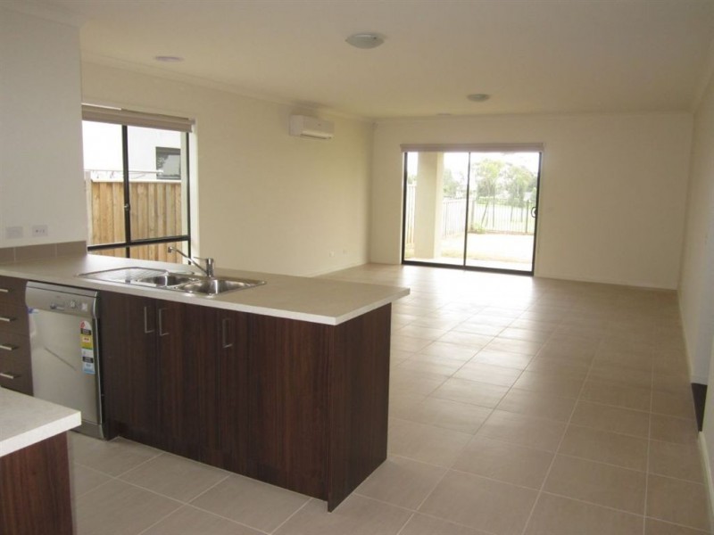 234 Sandhurst Boulevard, Sandhurst VIC 3977