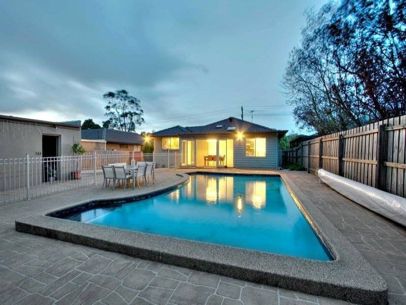 15 Jane Street, Berwick VIC 3806