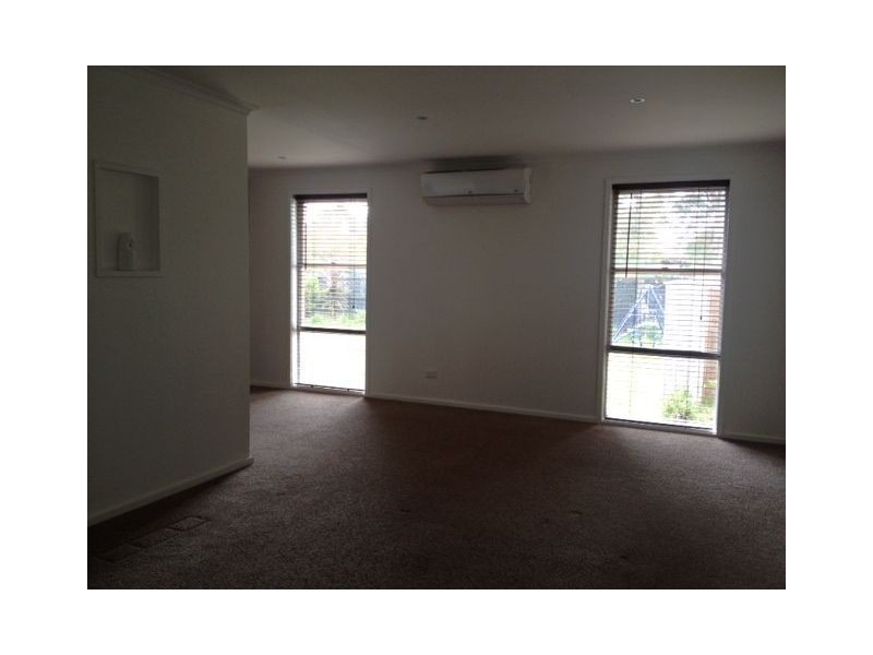 14 Deanswood Road, Hampton Park VIC 3976