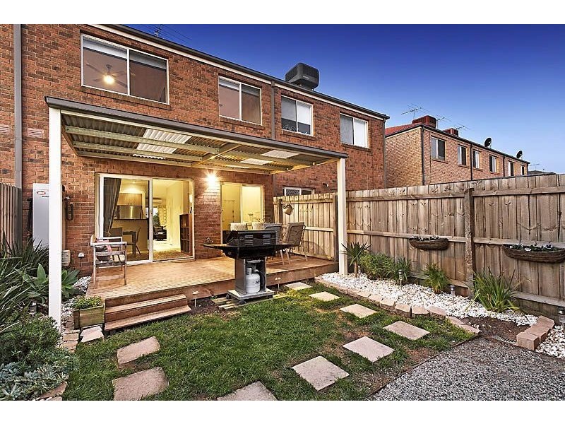46 Kirren Close, Cranbourne VIC 3977
