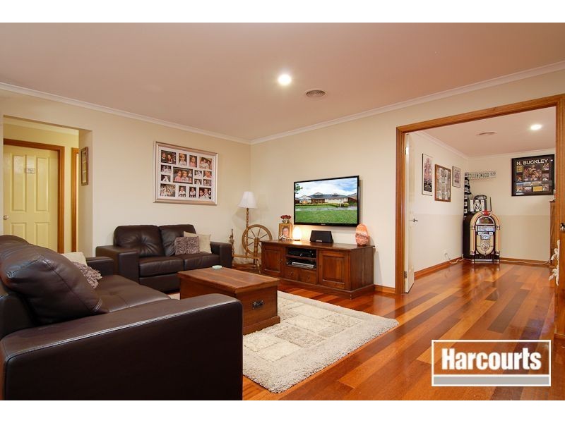 160 The Promenade, Narre Warren South VIC 3805