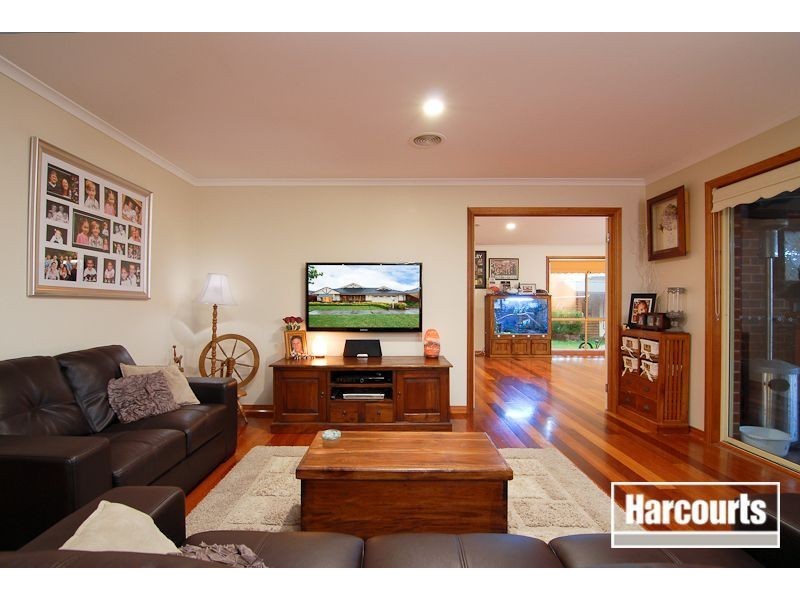 160 The Promenade, Narre Warren South VIC 3805