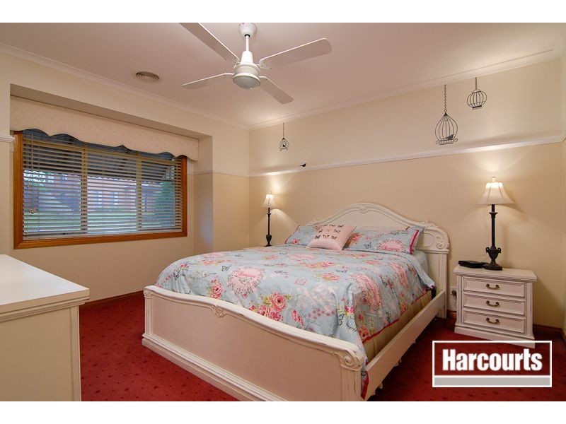 160 The Promenade, Narre Warren South VIC 3805