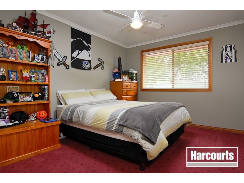 160 The Promenade, Narre Warren South VIC 3805