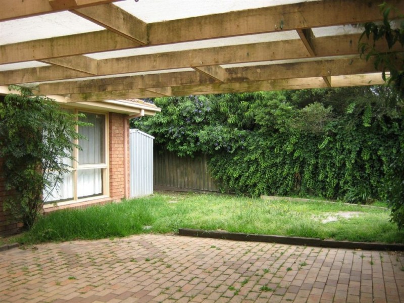 19 James Bathe Way, Narre Warren South VIC 3805