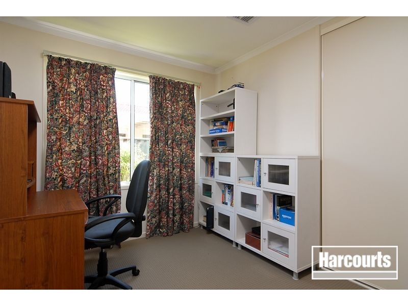 79 Kingston Avenue, Narre Warren South VIC 3805