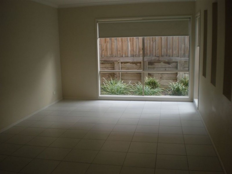 4 Lincoln Court, Berwick VIC 3806