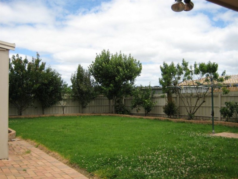 29 Cottswold Avenue, Narre Warren VIC 3805