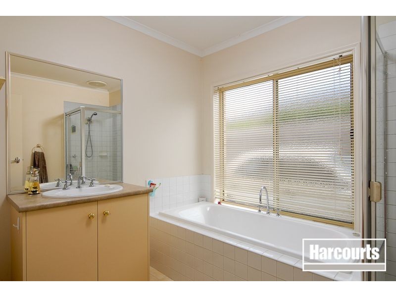 3 St Remy Court, Narre Warren South VIC 3805