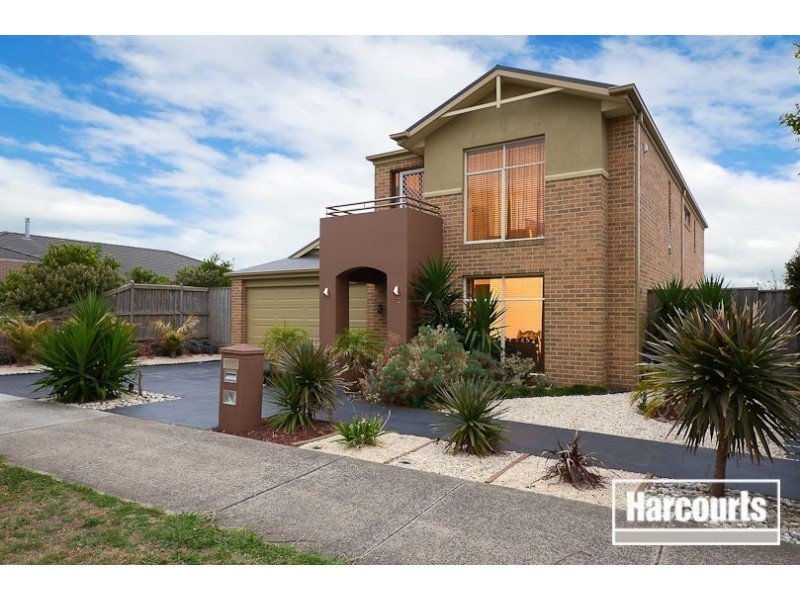 52 Golden Grove Drive, Narre Warren South VIC 3805