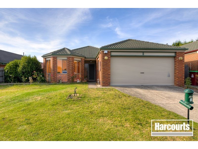 5 Artists Crescent, Narre Warren South VIC 3805