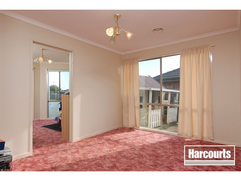 5 Artists Crescent, Narre Warren South VIC 3805