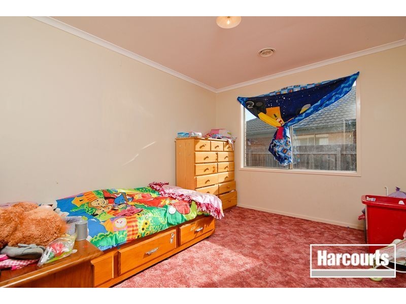 5 Artists Crescent, Narre Warren South VIC 3805