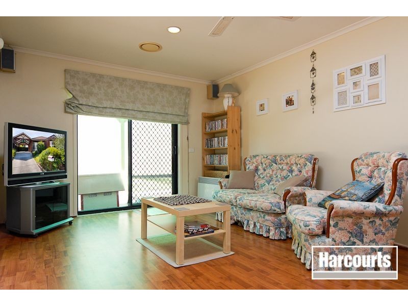 58 Broome Crescent, Cranbourne North VIC 3977