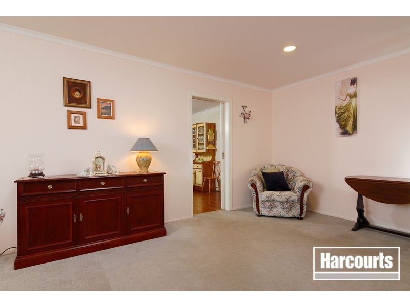 58 Broome Crescent, Cranbourne North VIC 3977