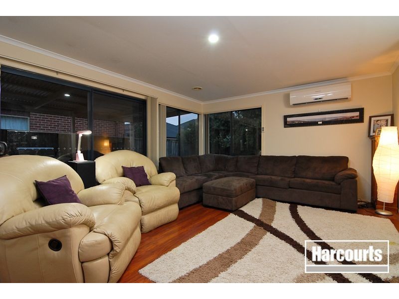 52 Fleet Street, Narre Warren South VIC 3805