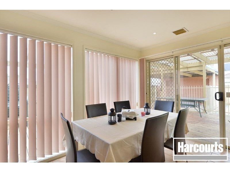 38 Sherwood Road, Narre Warren South VIC 3805