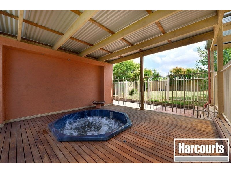 38 Sherwood Road, Narre Warren South VIC 3805