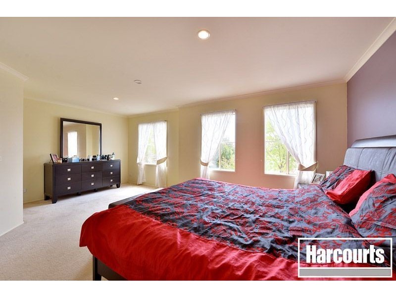 38 Sherwood Road, Narre Warren South VIC 3805