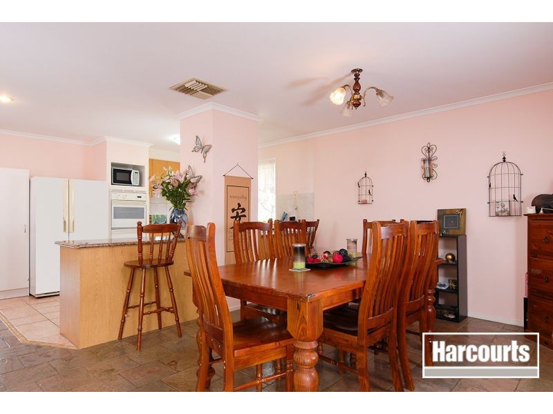 17 Bunerong Court, Narre Warren South VIC 3805