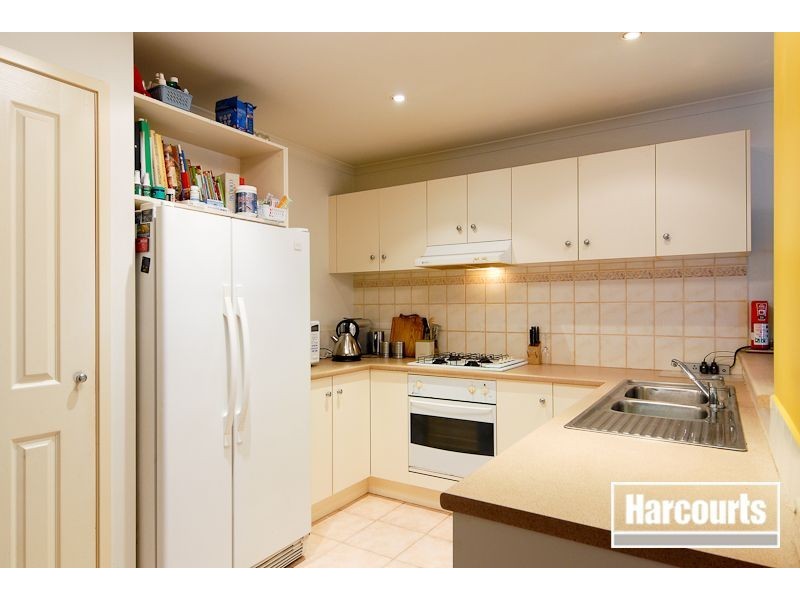 21 Artists Crescent, Narre Warren South VIC 3805