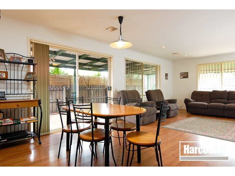 21 Artists Crescent, Narre Warren South VIC 3805