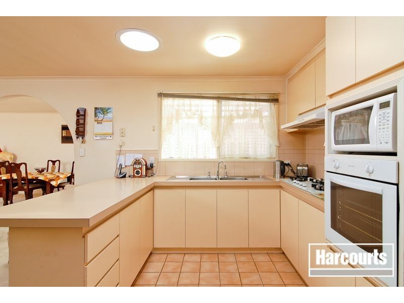 29 Marjoram Close, Hallam VIC 3803