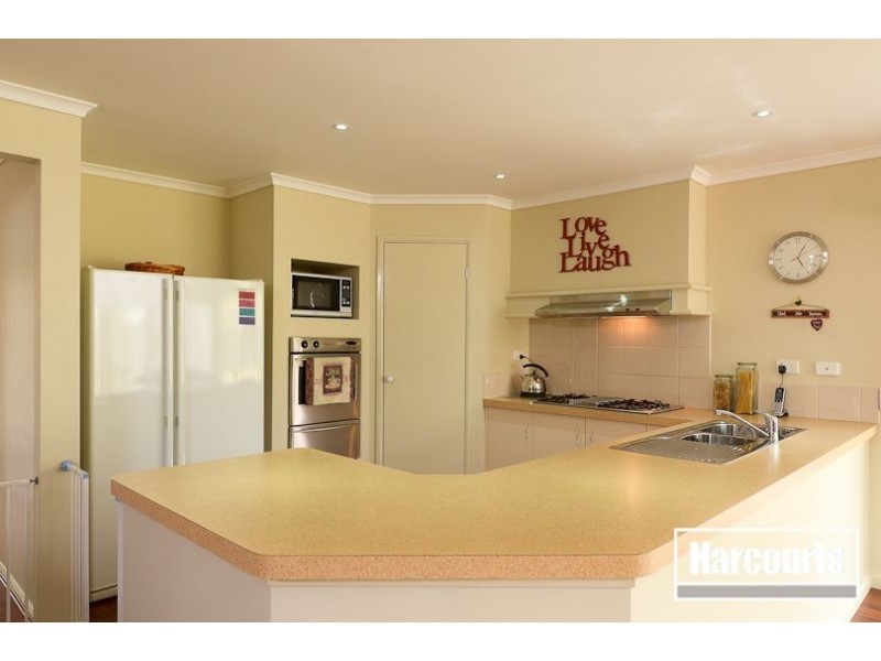 18 Alston Court, Narre Warren South VIC 3805