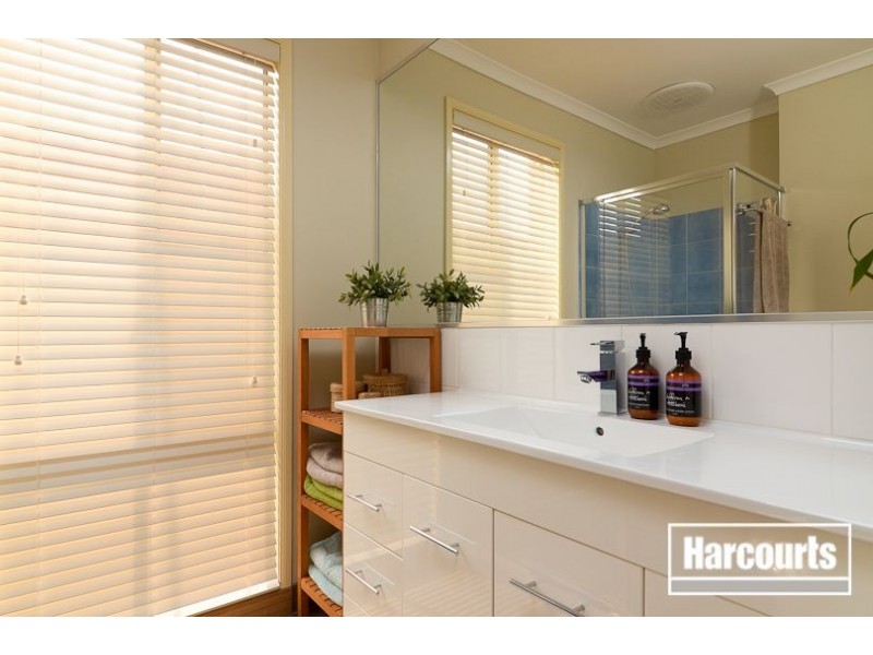 18 Alston Court, Narre Warren South VIC 3805