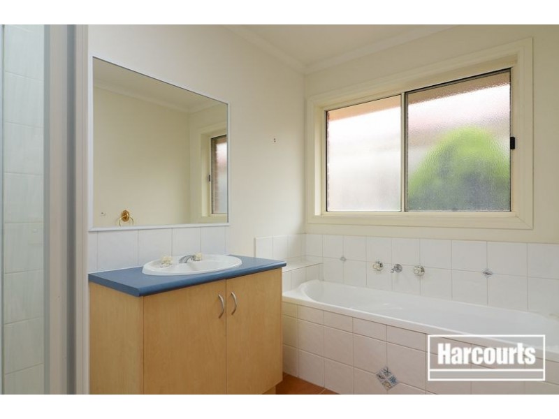 10 Tangerine Drive, Narre Warren South VIC 3805