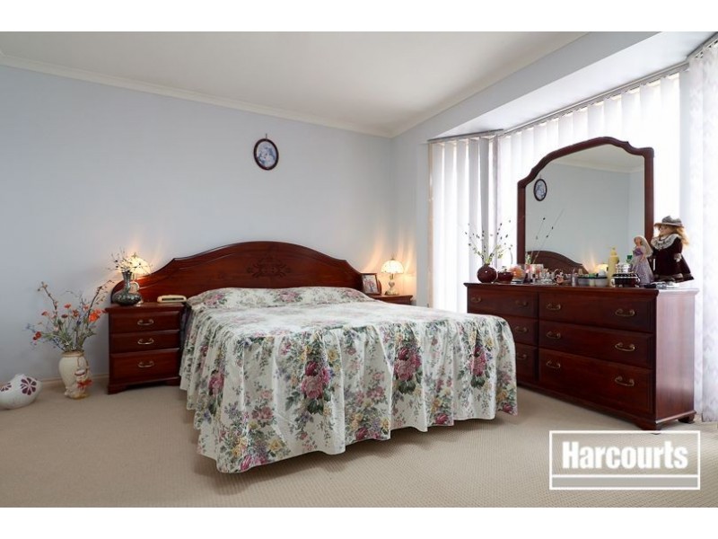 28 Eleanore Crescent, Hallam VIC 3803