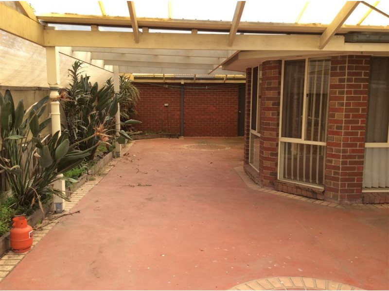 1 Cheshire Place, Narre Warren South VIC 3805