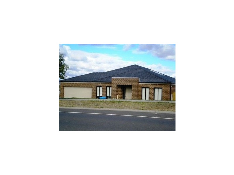 3 Ridgemont Drive, Berwick VIC 3806