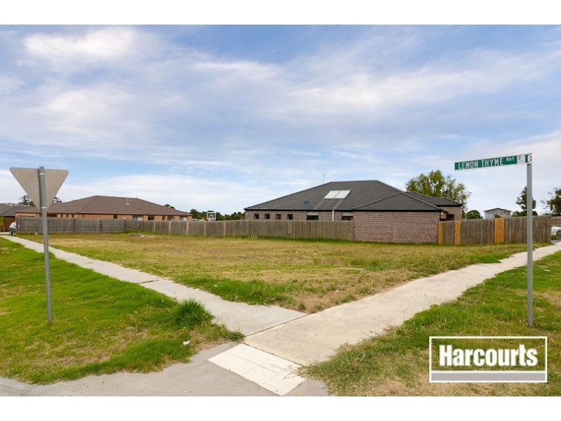 52 Olive Road, Lynbrook VIC 3975